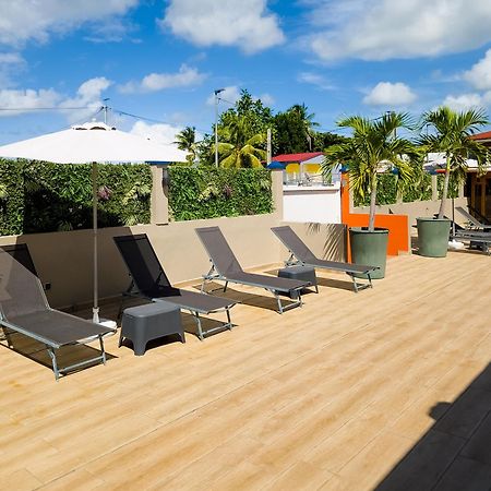 Evasion En Plein Coeur De La Ville T2 Jacuzzis Sauna Et Piscine Au Centre De Port-Louis Zewnętrze zdjęcie